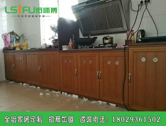 佛山哪里有全鋁家具成品廠家？