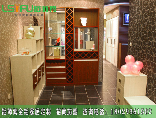 2018年鋁師傅十大全鋁家居定制店怎么經(jīng)營(yíng)讓生意