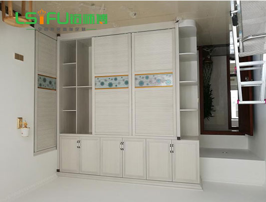 鋁師傅全鋁家具整體移門衣柜圖片 鋁師傅全鋁家具整體移門衣柜圖片