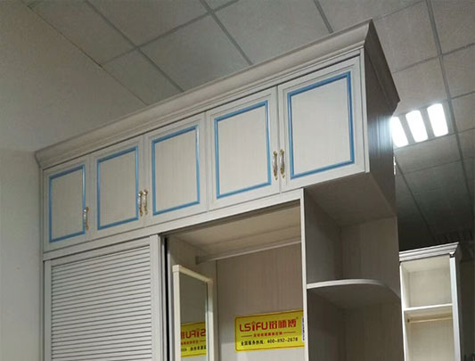 鋁師傅全鋁家具臥室整體衣柜圖片