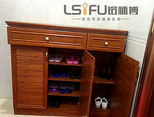 鋁師傅木紋假百葉門板全鋁鞋柜圖片