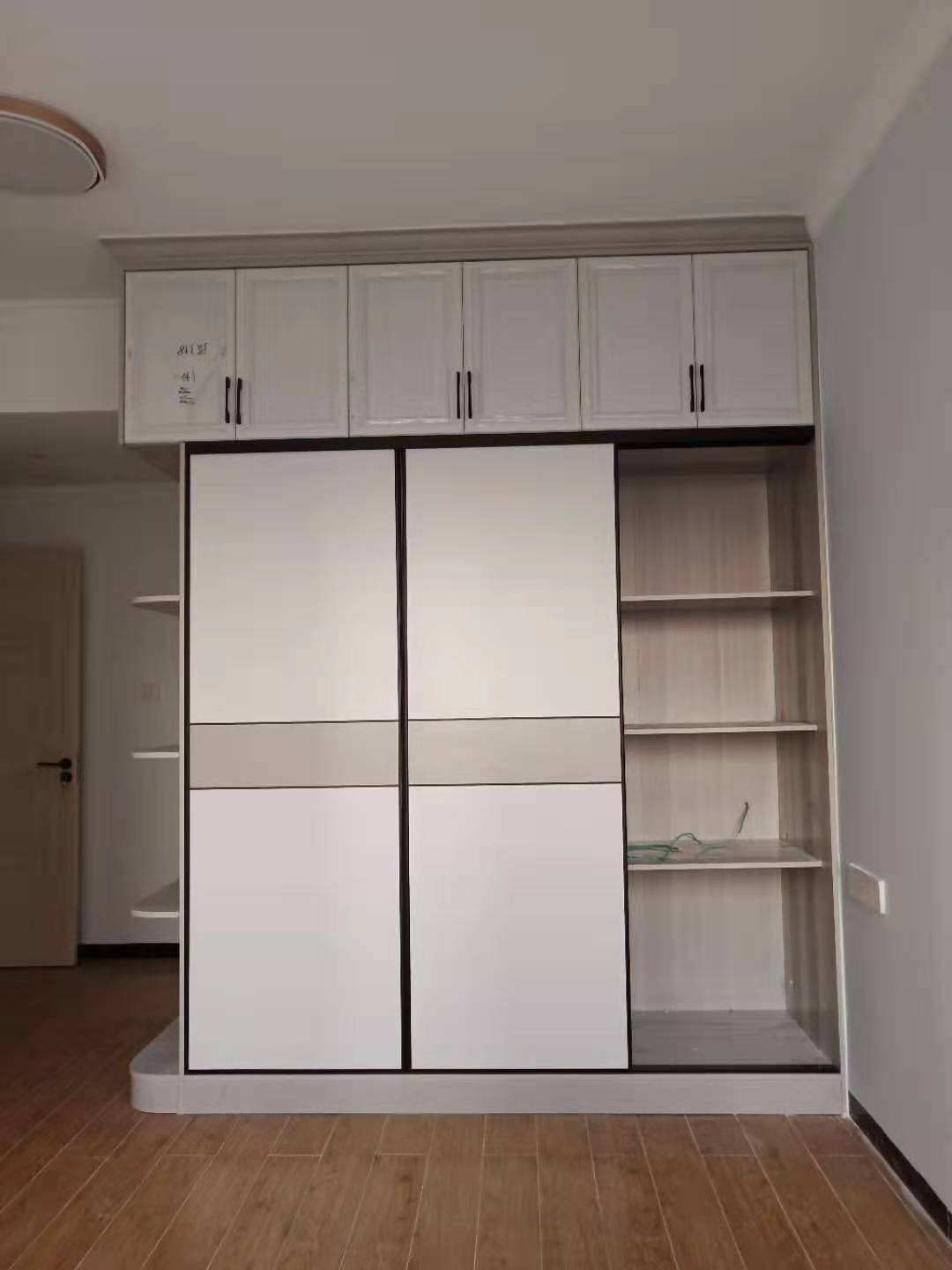 全鋁家具與木制家具相比，到底好在哪里呢？