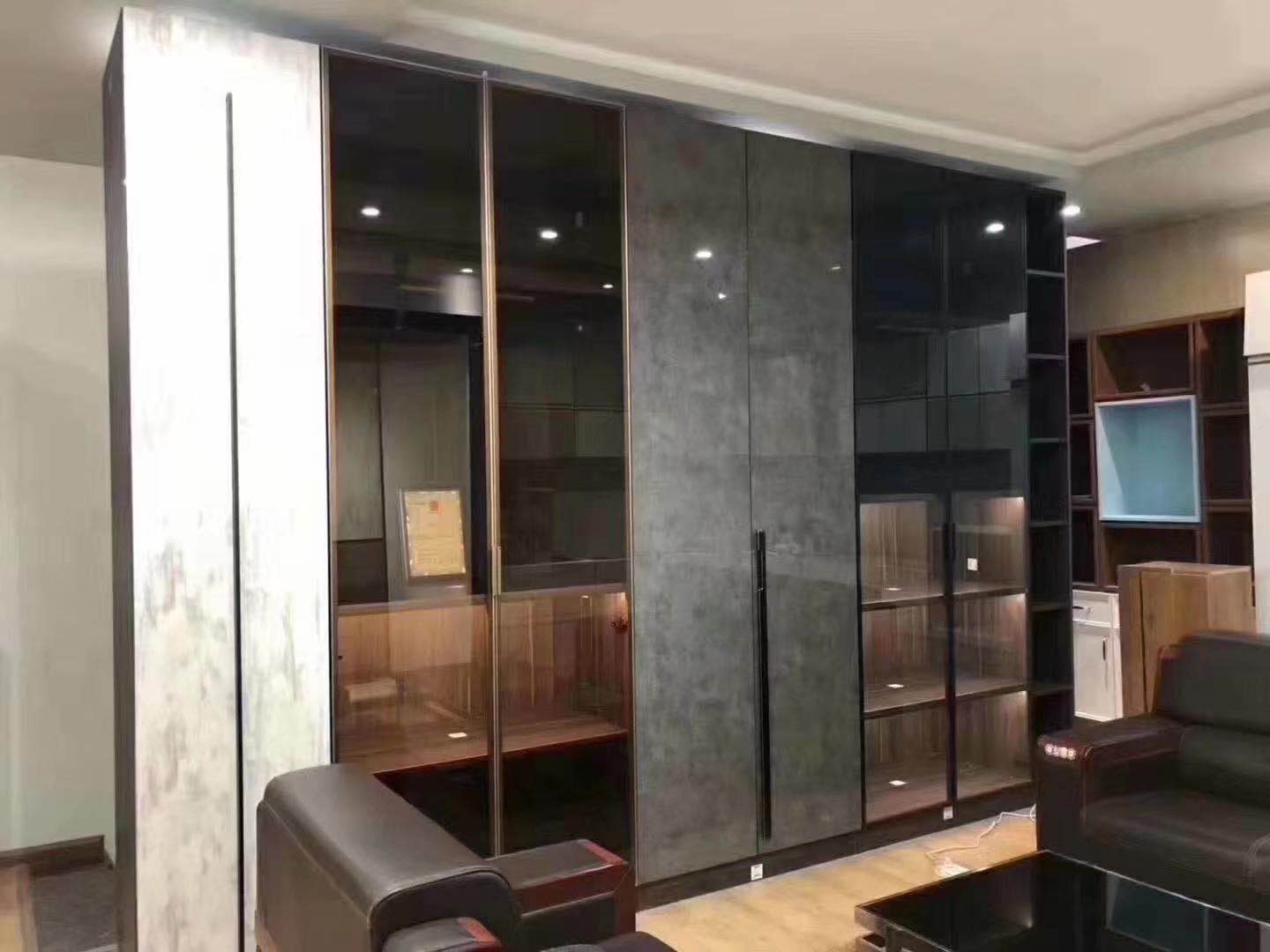 輕奢是一種生活態(tài)度，更是一種追求！