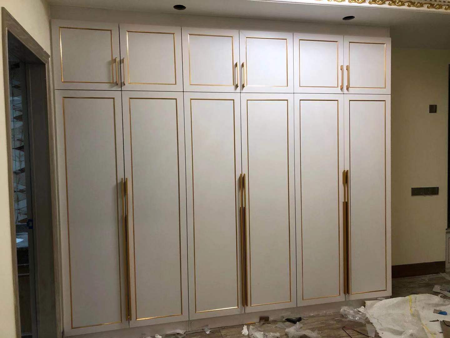 這樣的全鋁衣柜好好看呀，我家也要裝！