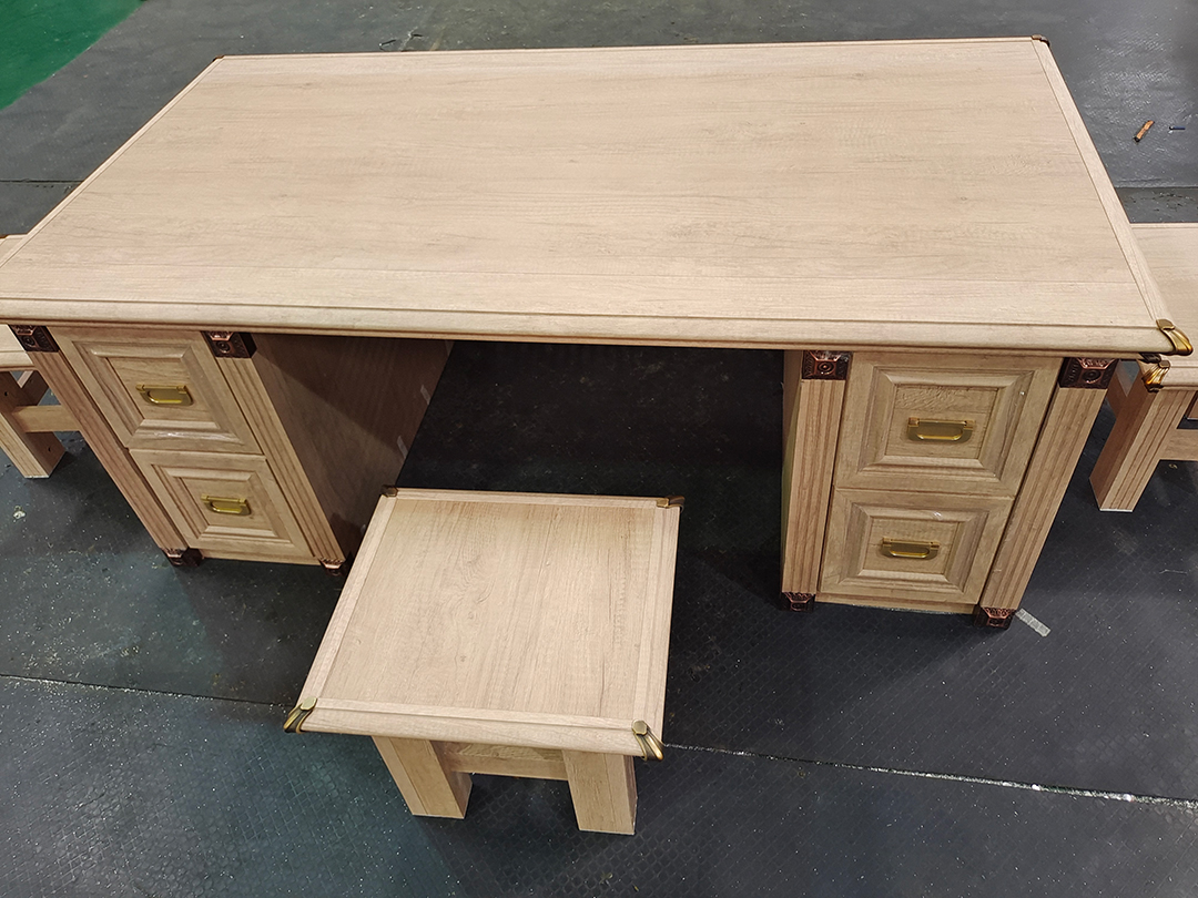 全鋁茶幾哪家好？就選鋁師傅全鋁茶幾！