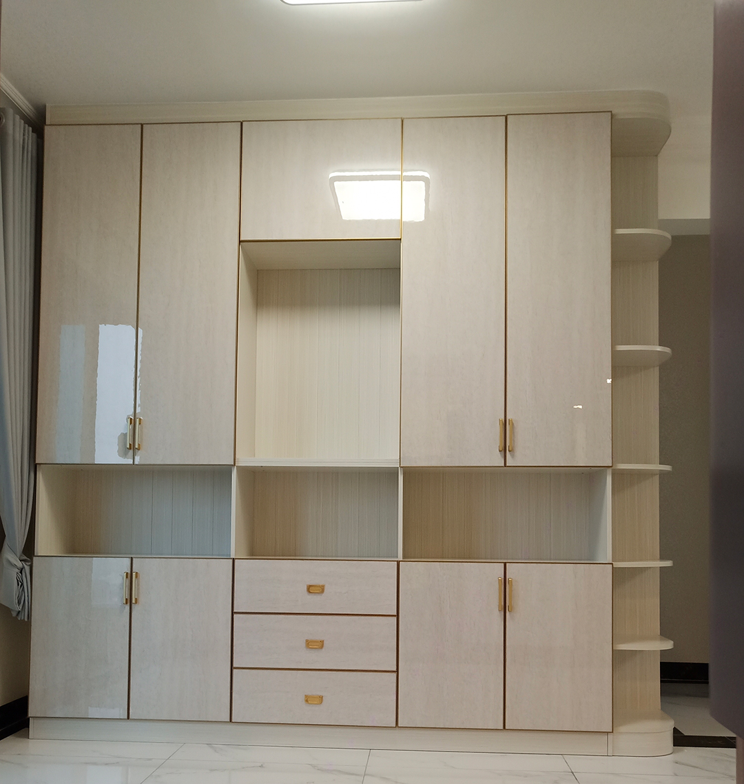 這套4房2廳的現(xiàn)代極簡小清新風全鋁家具真的很贊