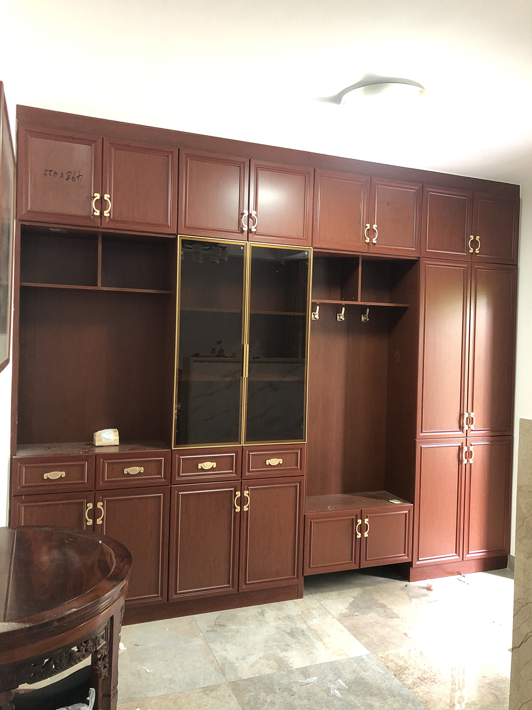 成品家具向定制家居轉型是未來家居行業(yè)趨勢！