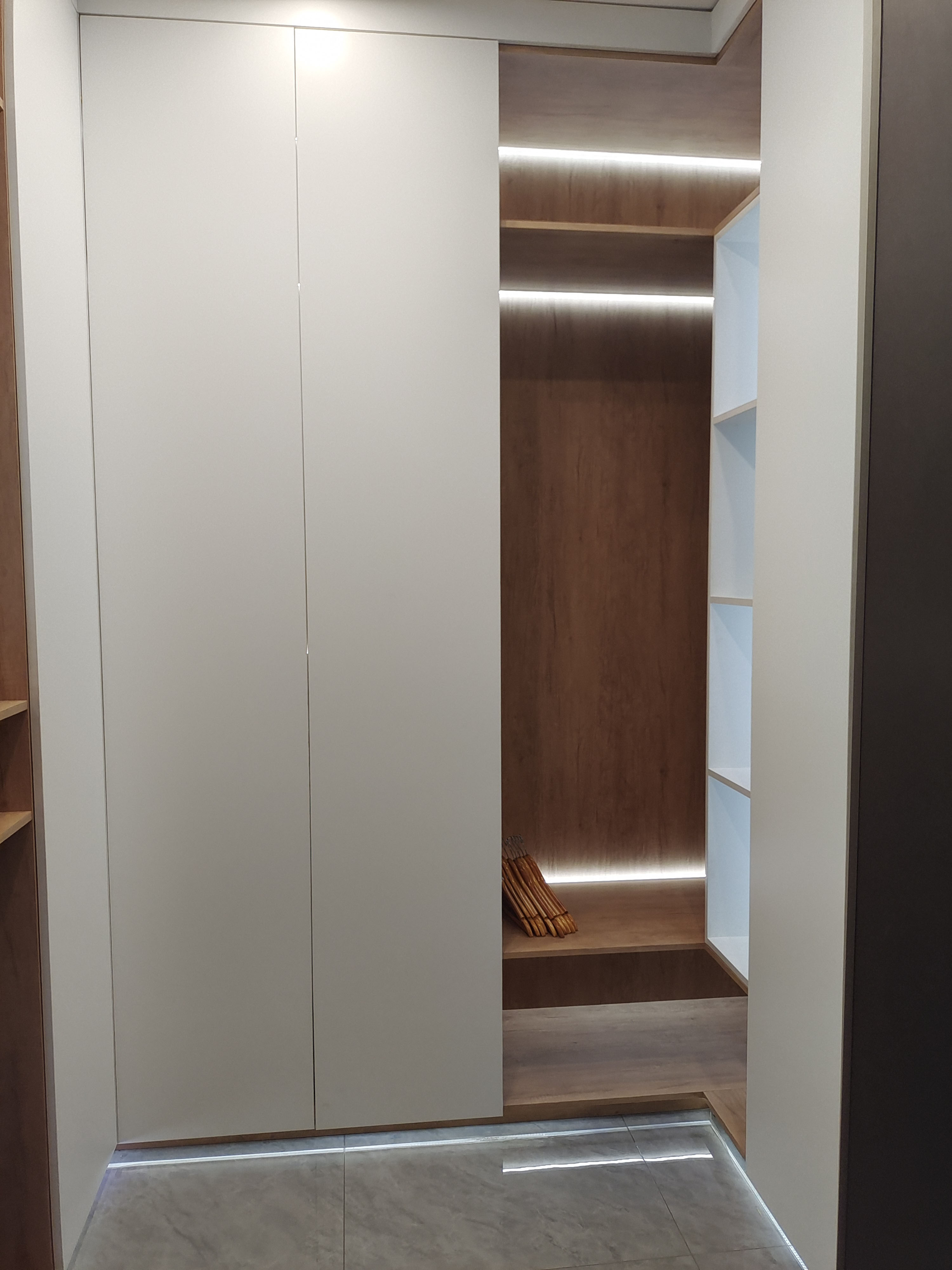 1664010348884006.jpg 1664010348884006.jpg